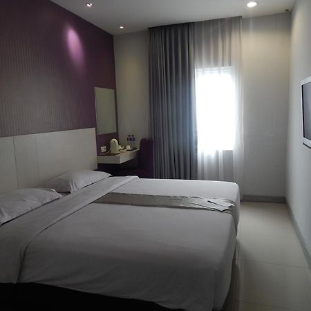Hotel Vio Surapati Bandung Exteriér fotografie